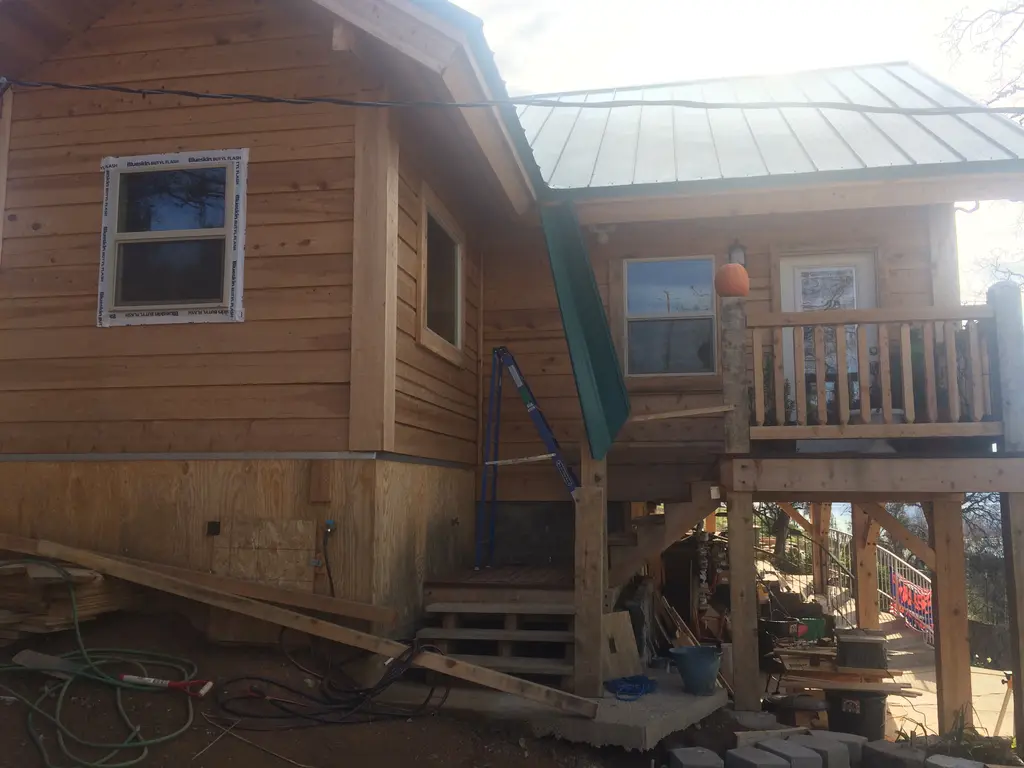 Log home