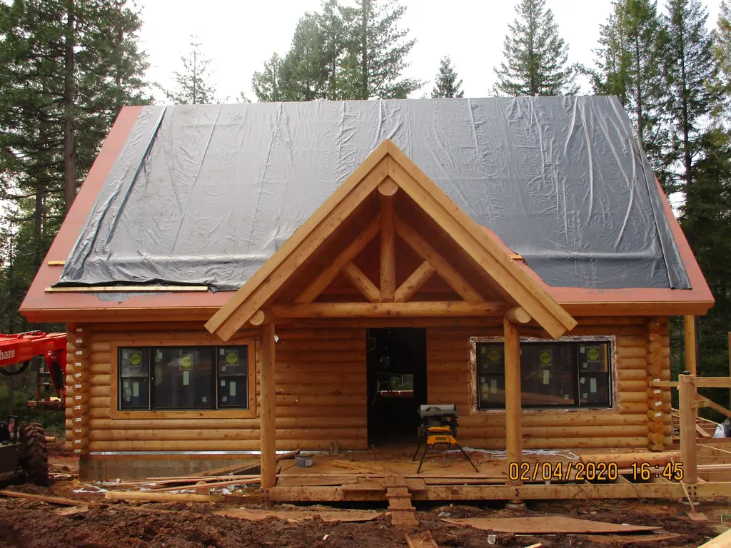 Log home