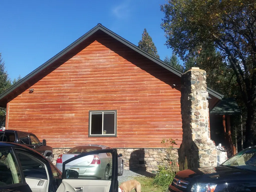 Log home