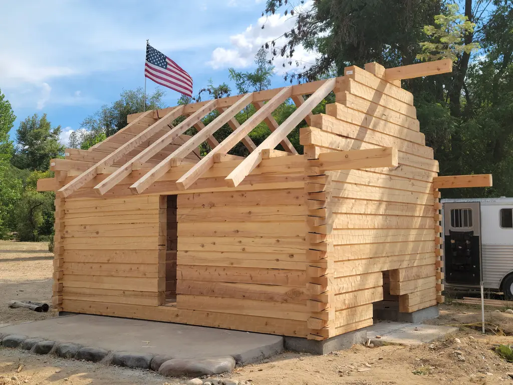 Log home