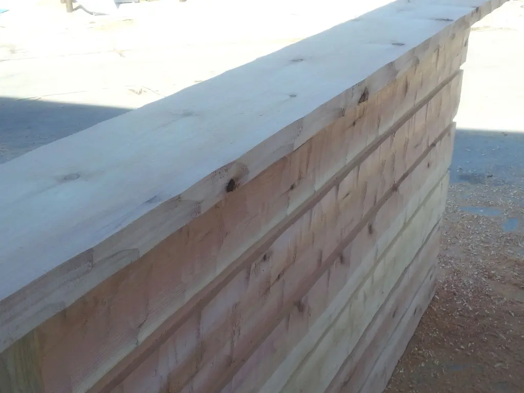 Log home