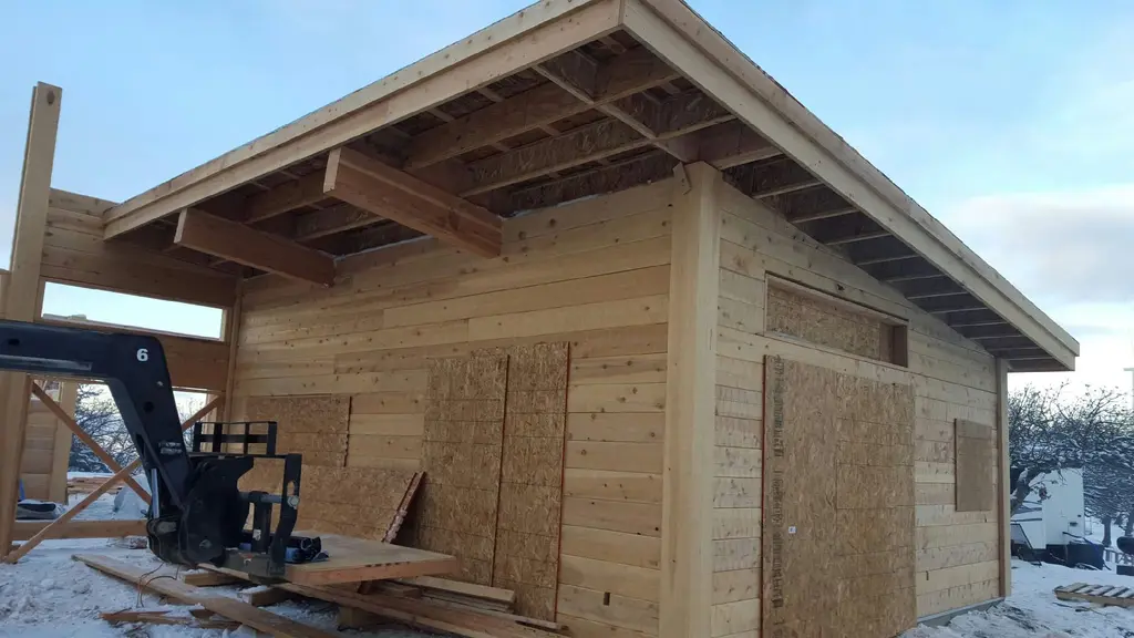 Log home