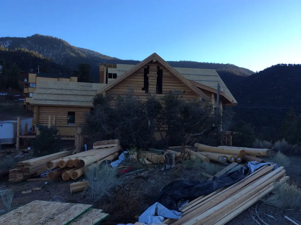 Log home