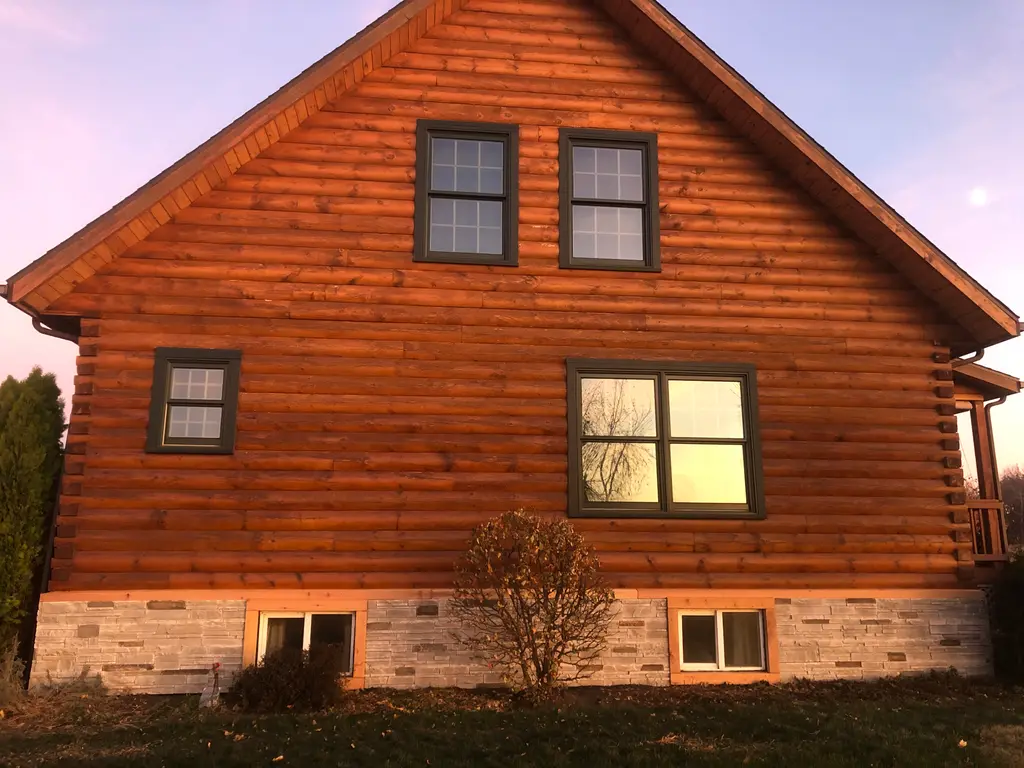 Log home