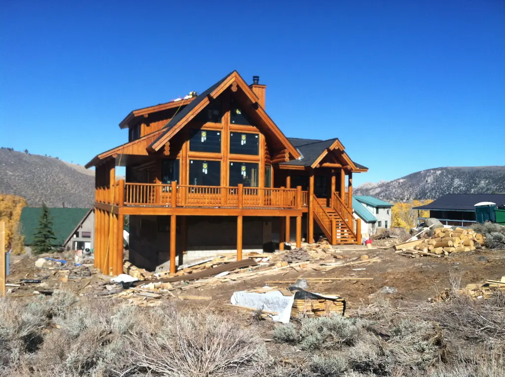 Log home