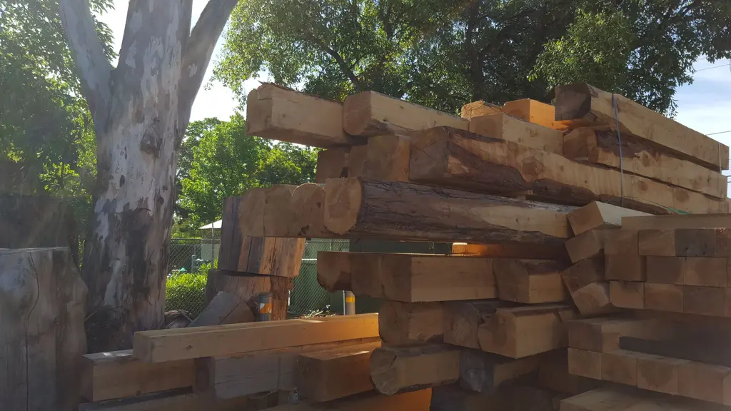 Log home
