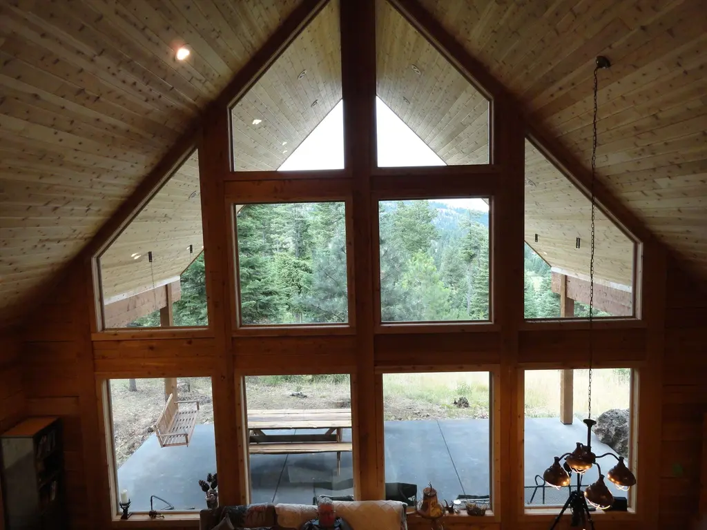 Log home