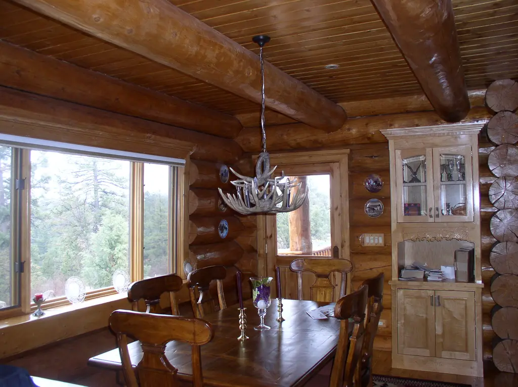 Log home