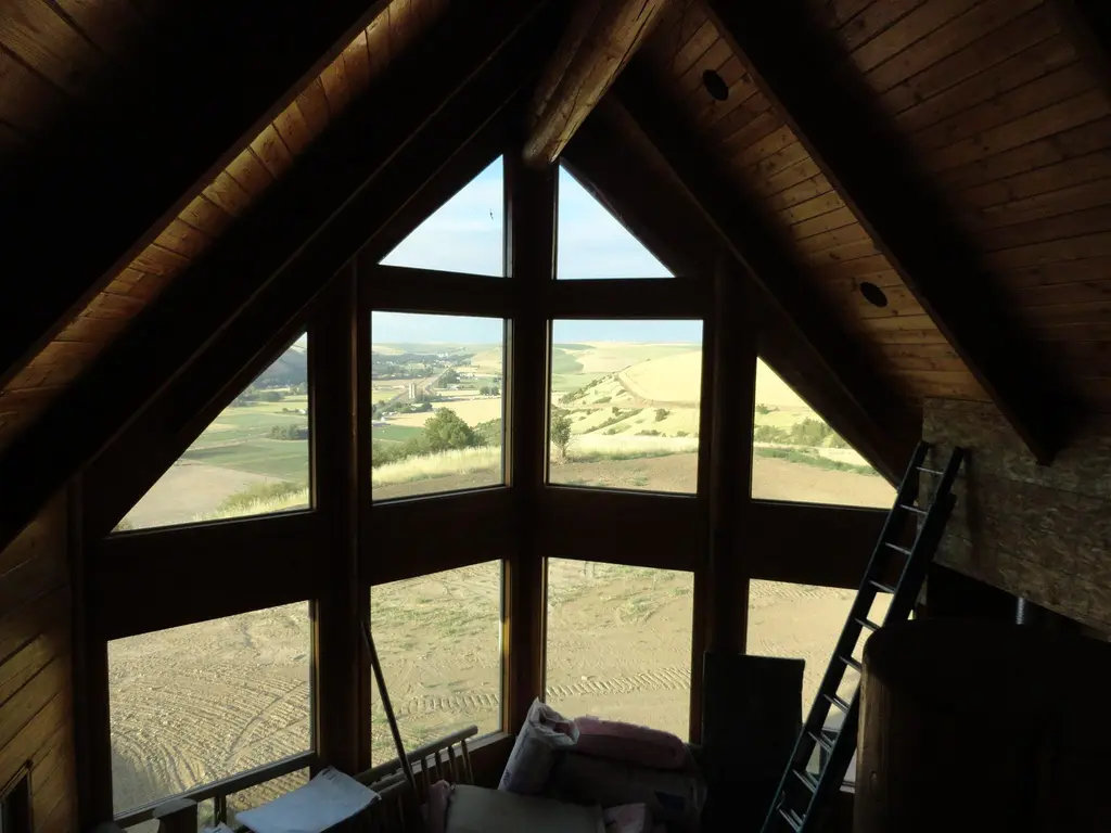 Log home