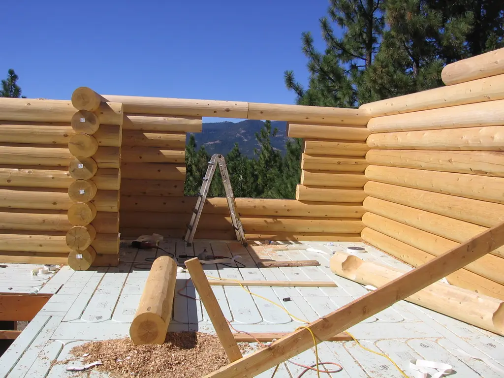 Log home