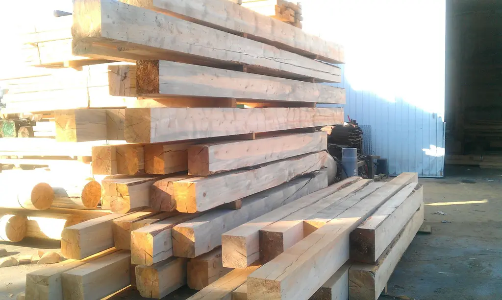 Log home