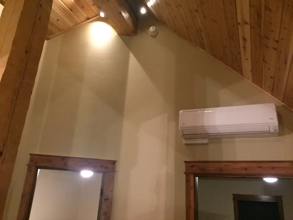 Log home