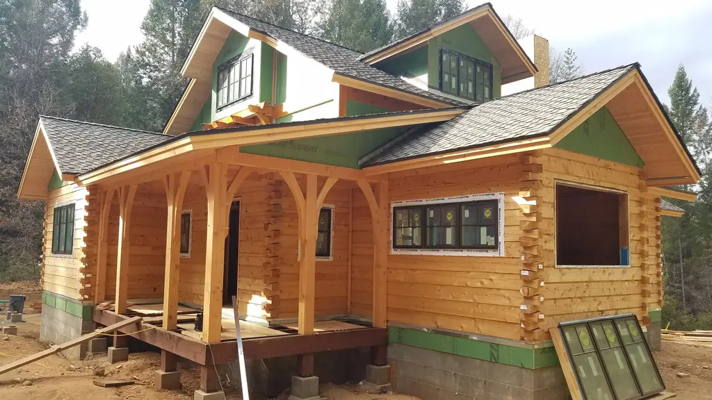 Log home