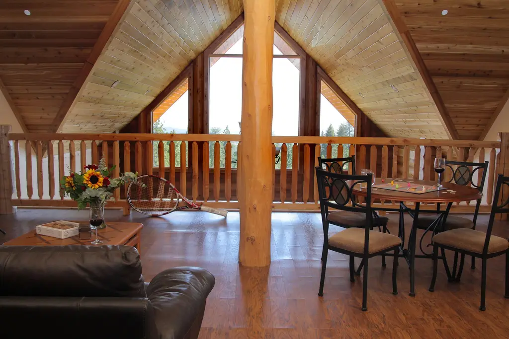 Log home