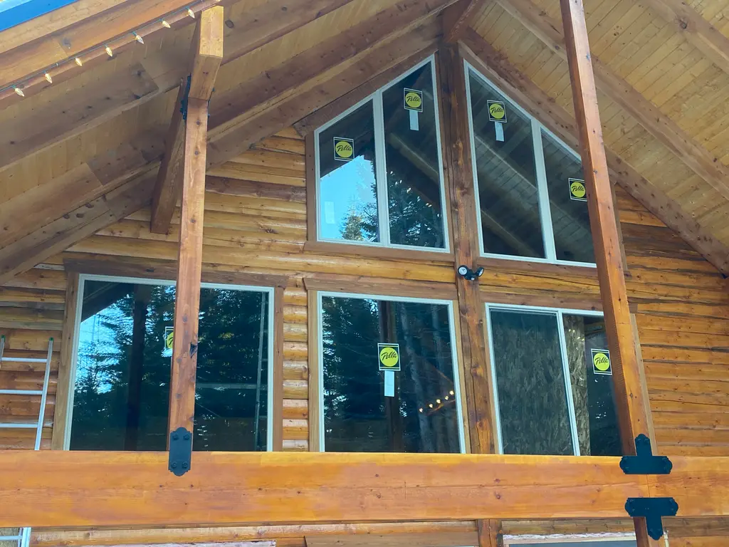 Log home