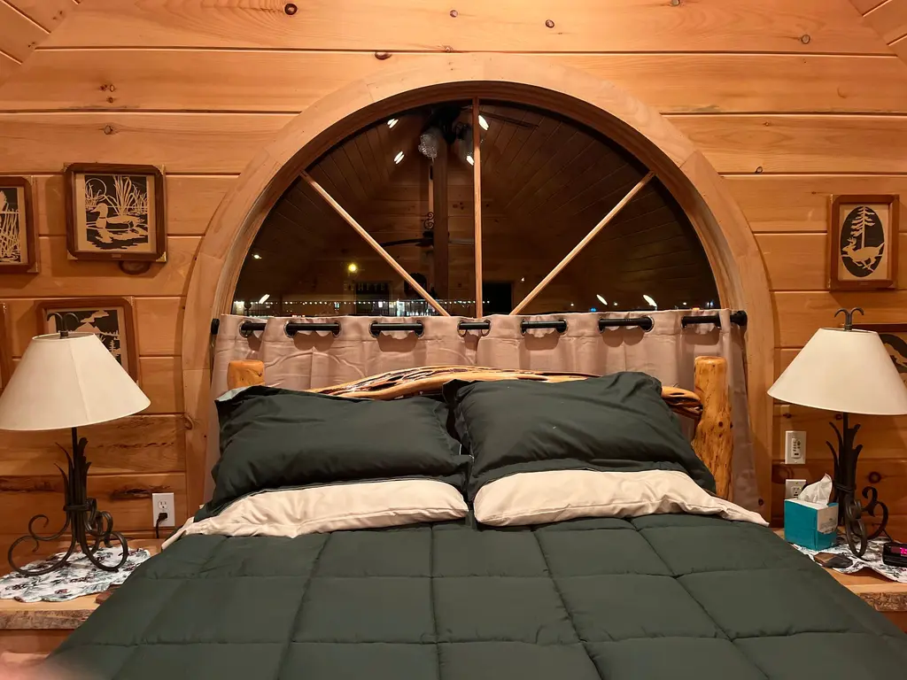 Log home