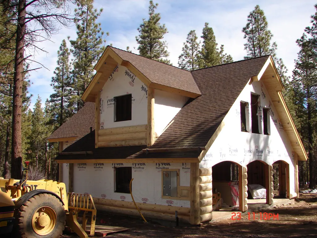 Log home