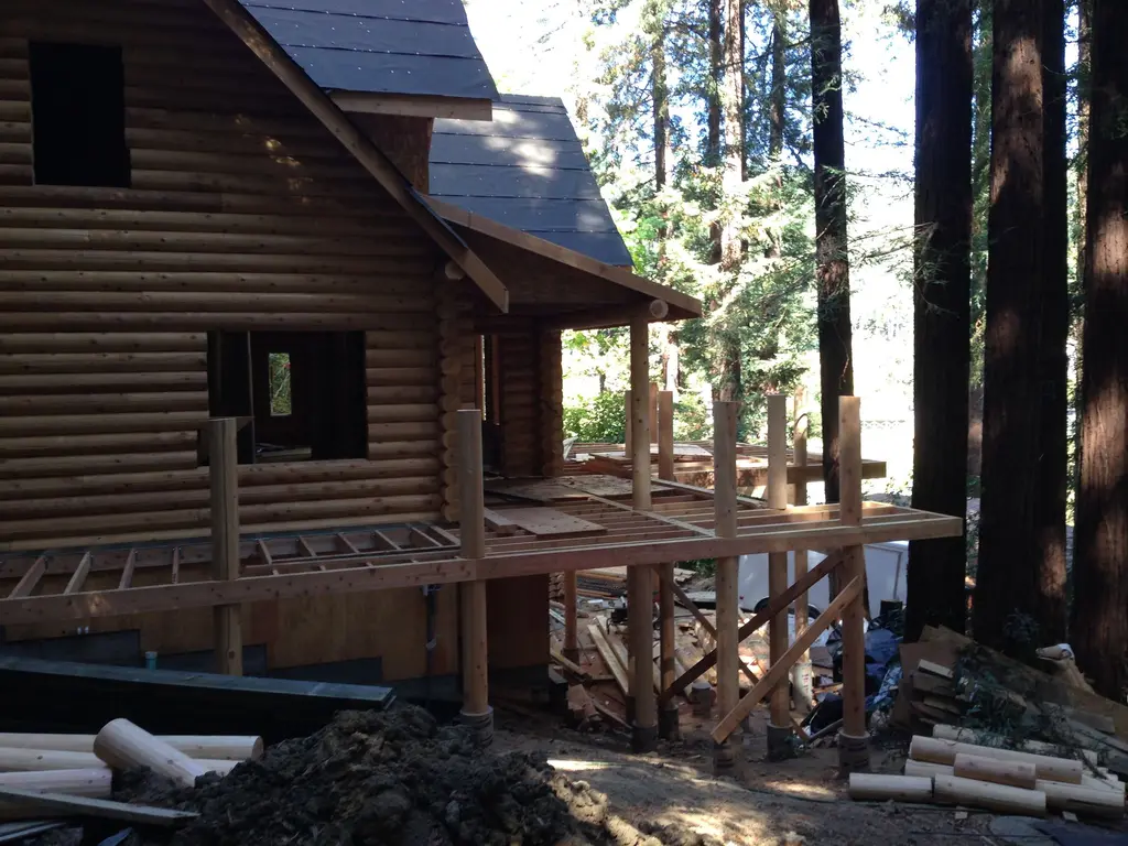 Log home