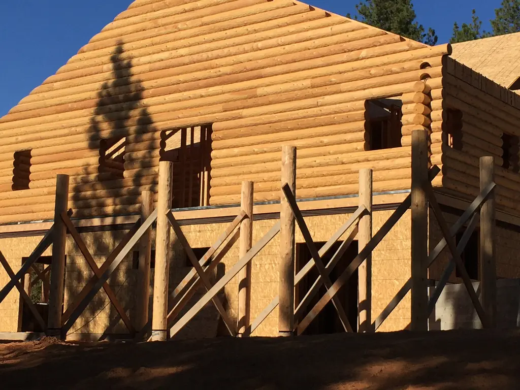 Log home