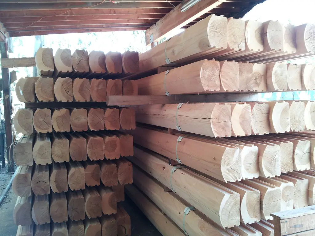 Log home