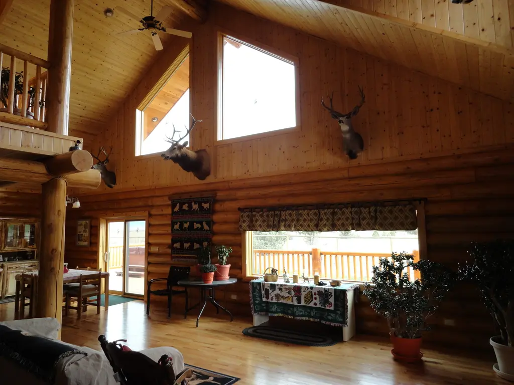 Log home