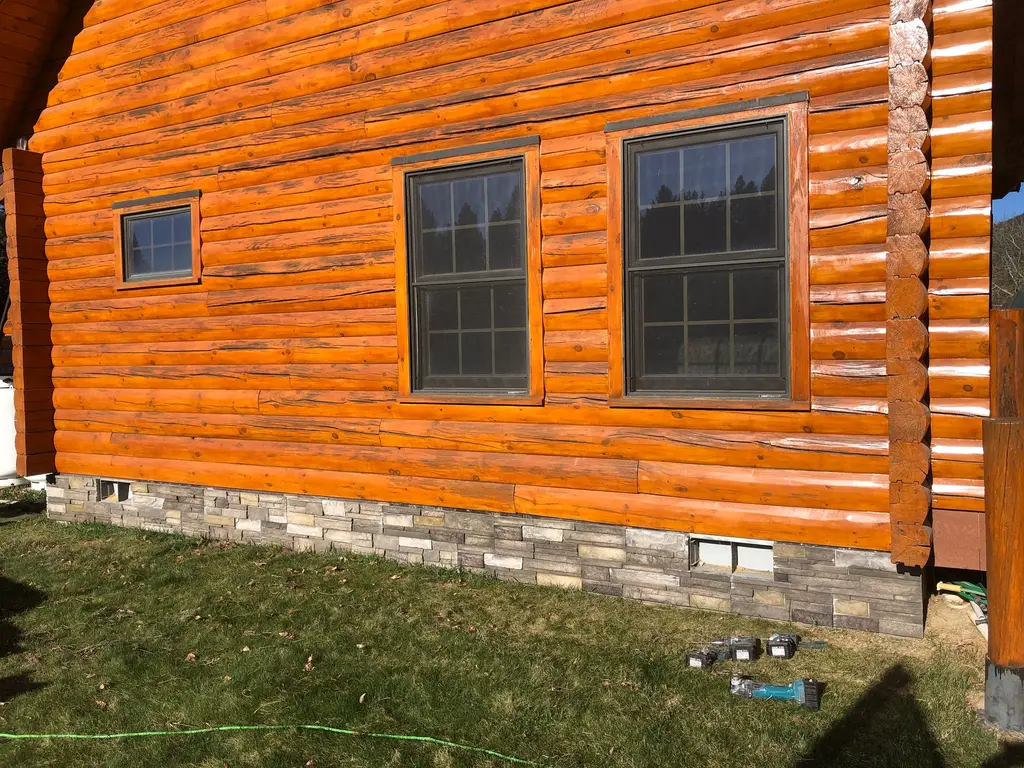 Log home