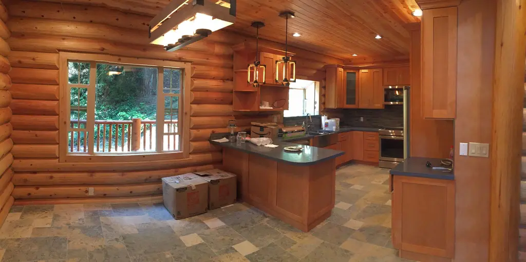 Log home
