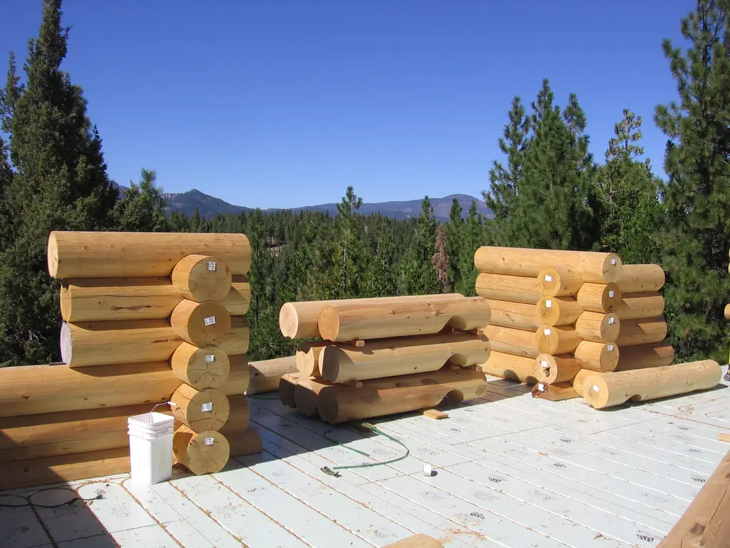 Log home