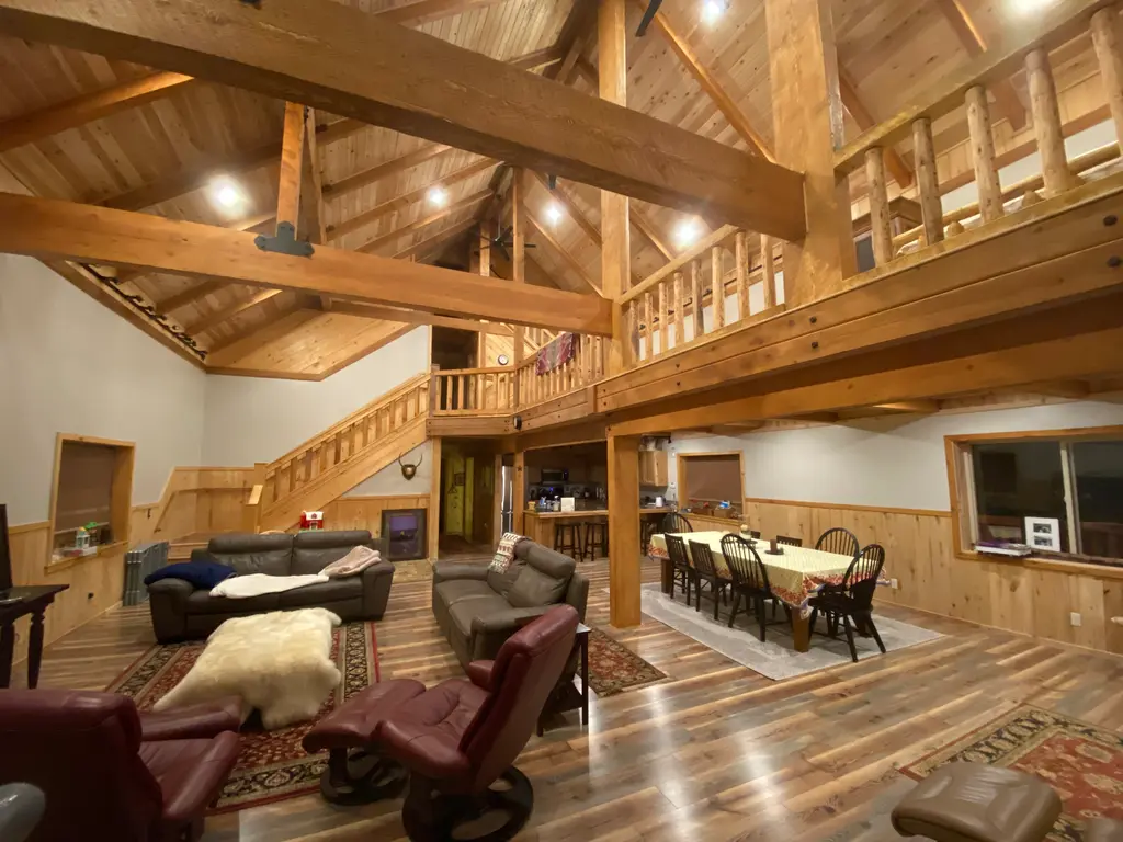 Log home