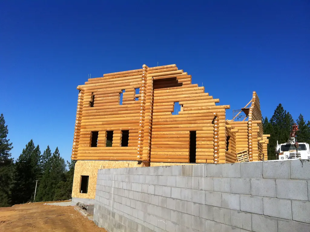 Log home