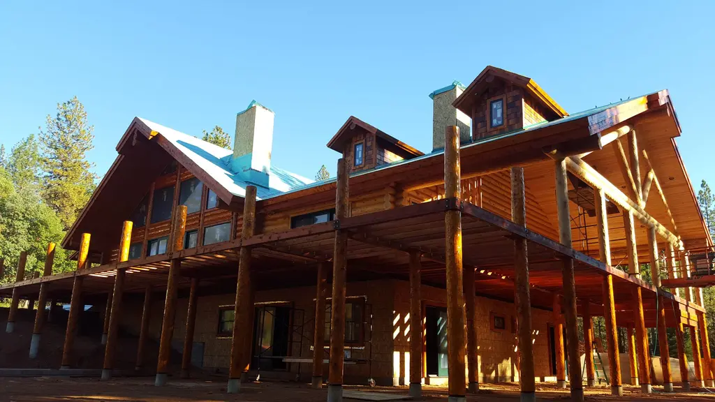 Log home
