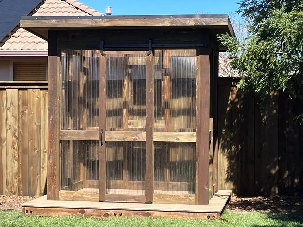 Log home