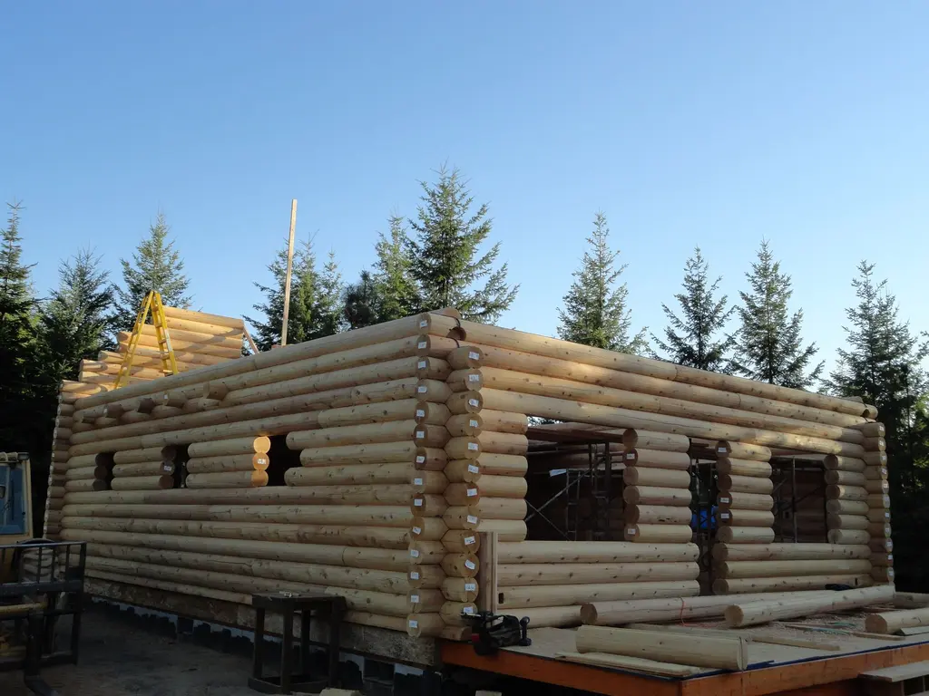 Log home