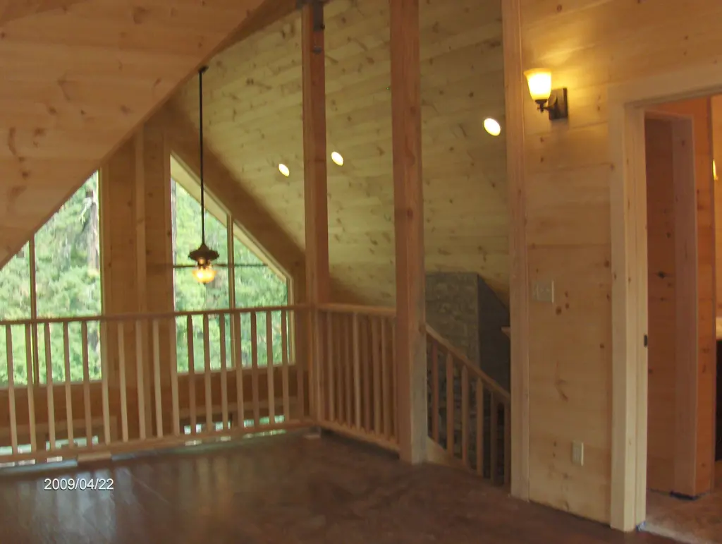 Log home