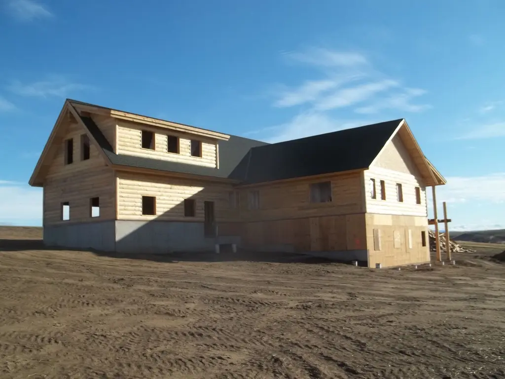 Log home