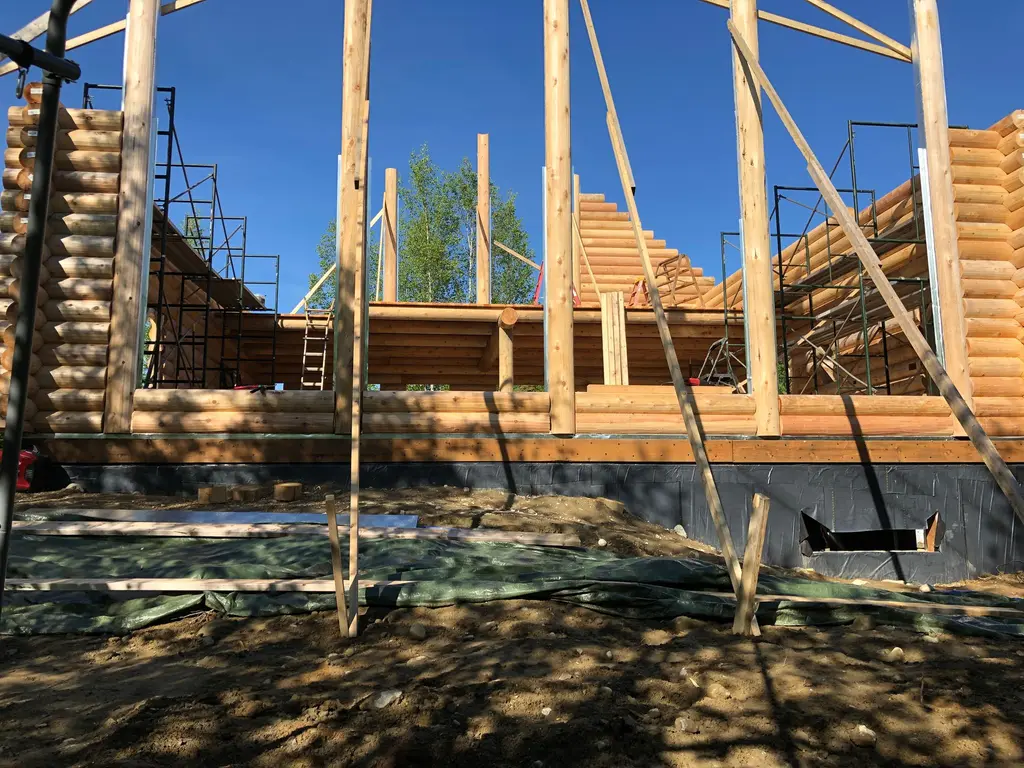 Log home