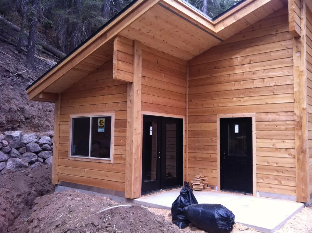 Log home