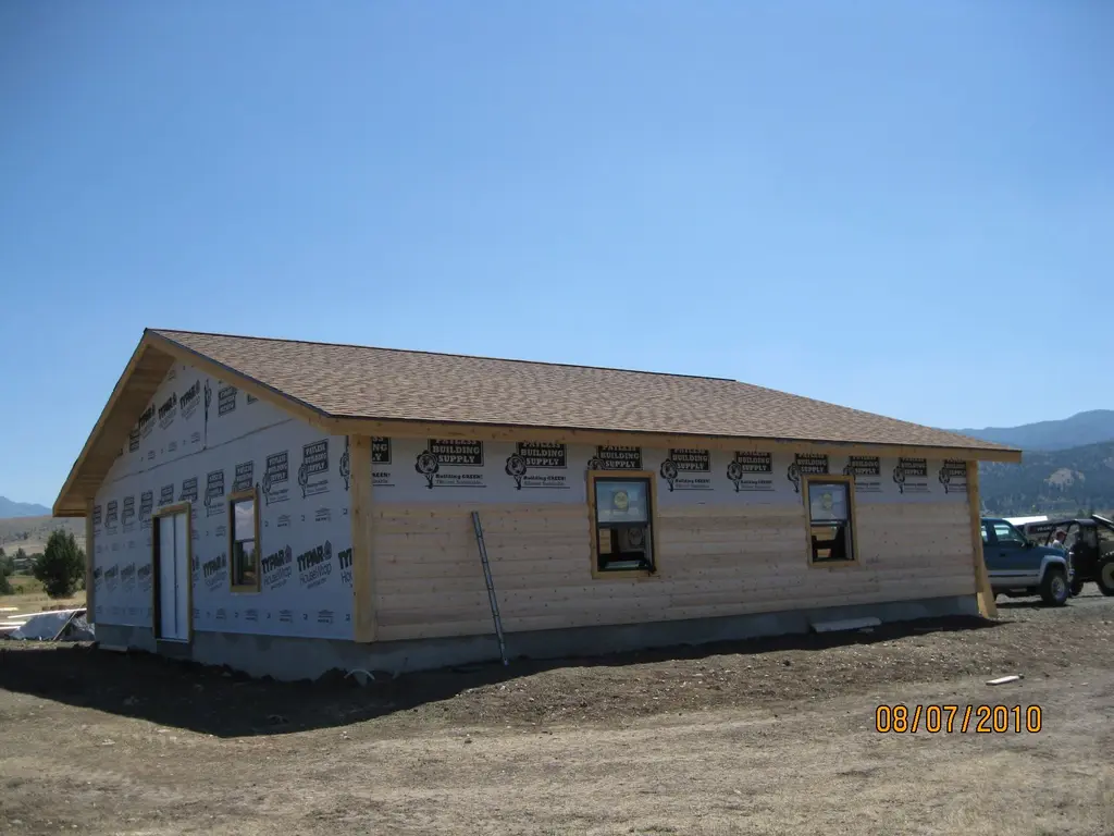 Log home