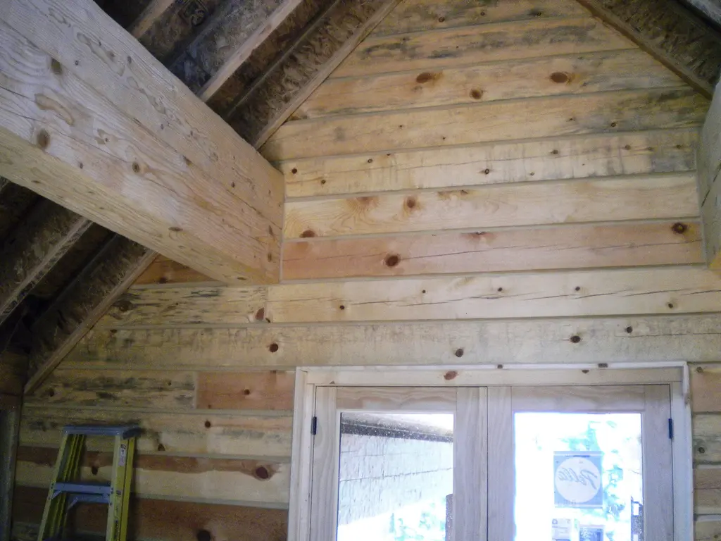 Log home