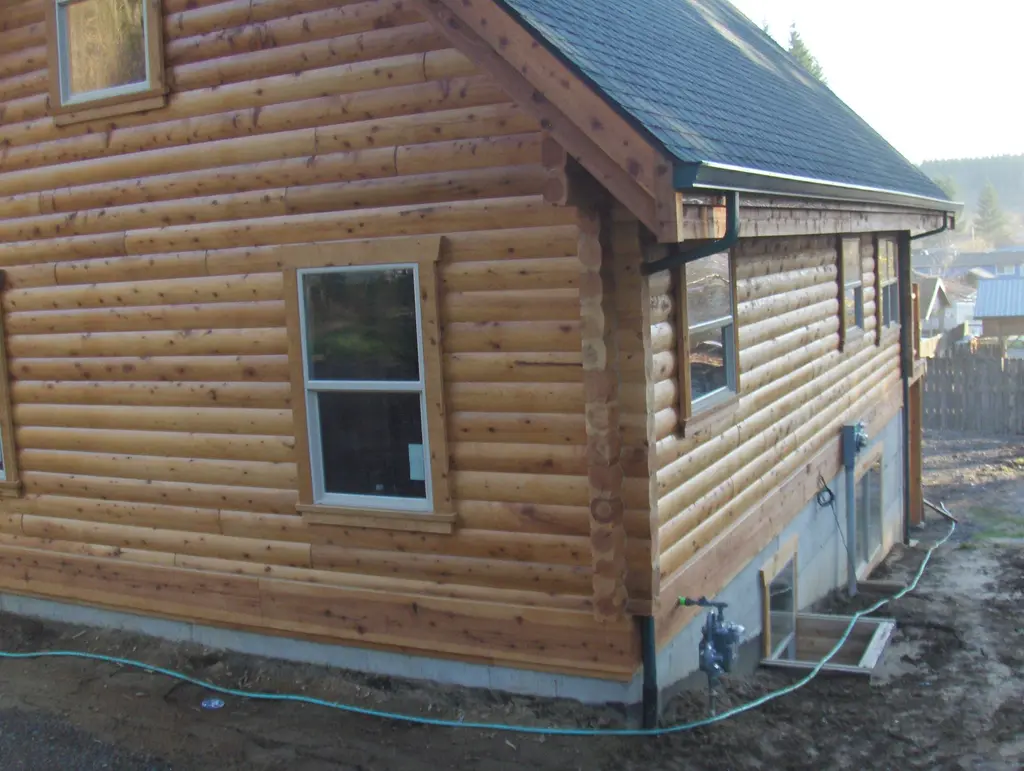Log home