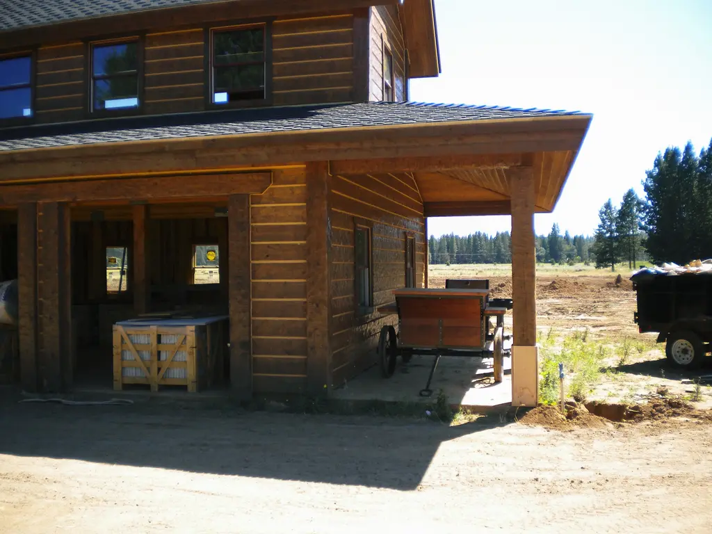 Log home