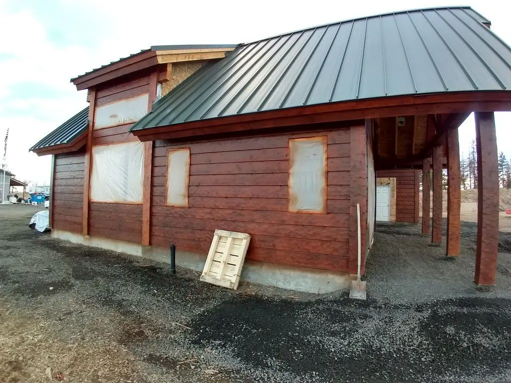 Log home