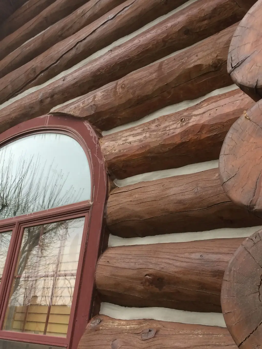 Log home