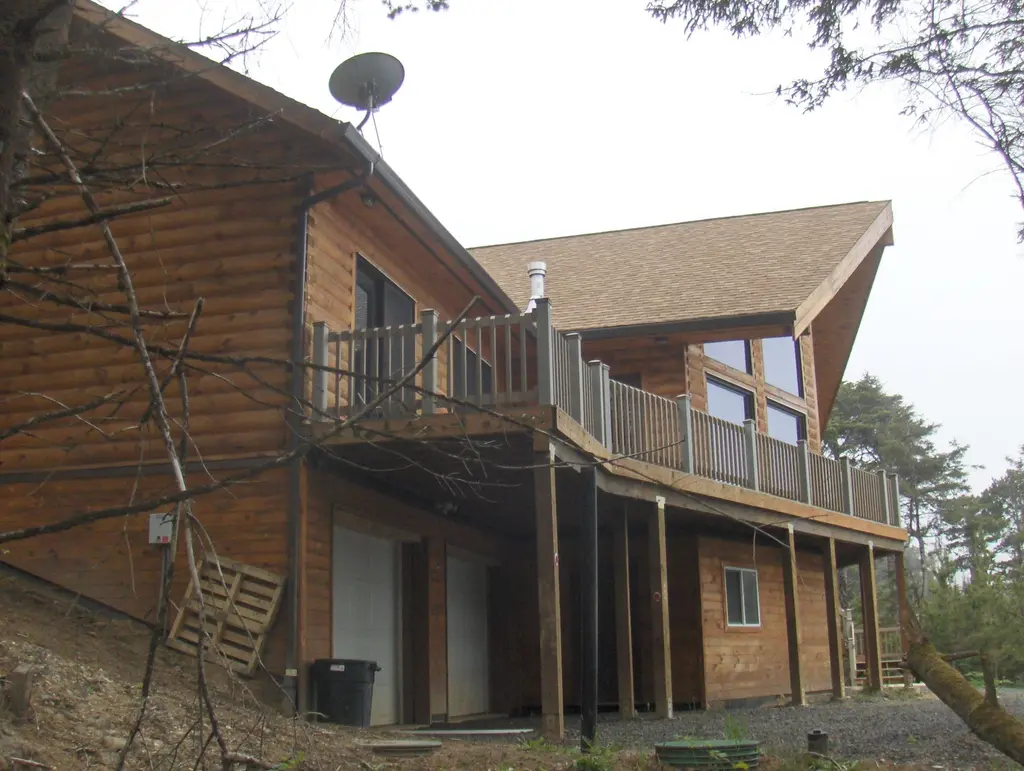 Log home