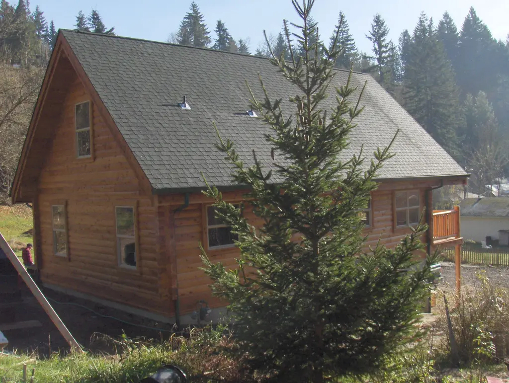Log home