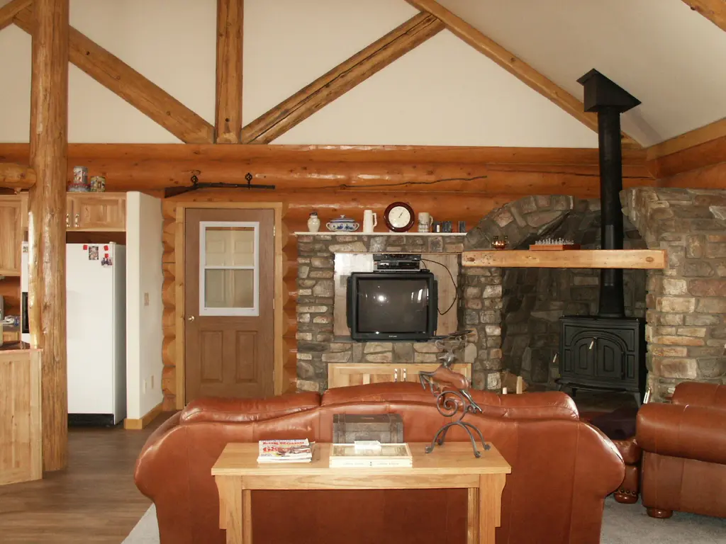 Log home
