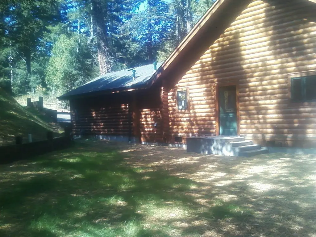 Log home