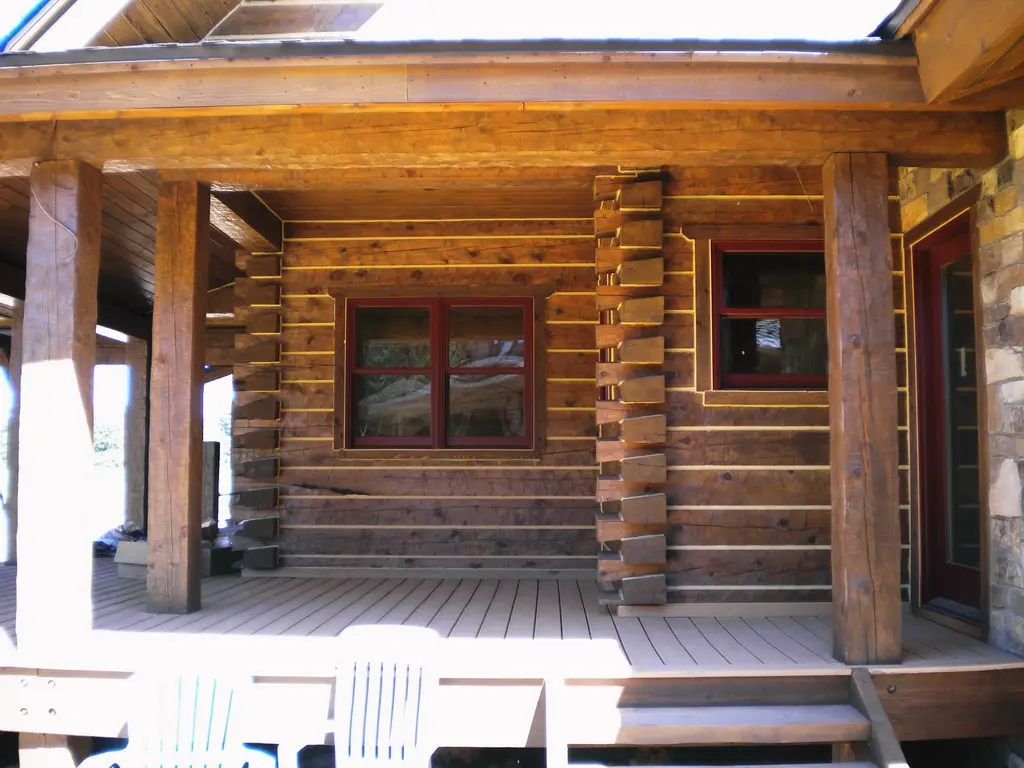 Log home