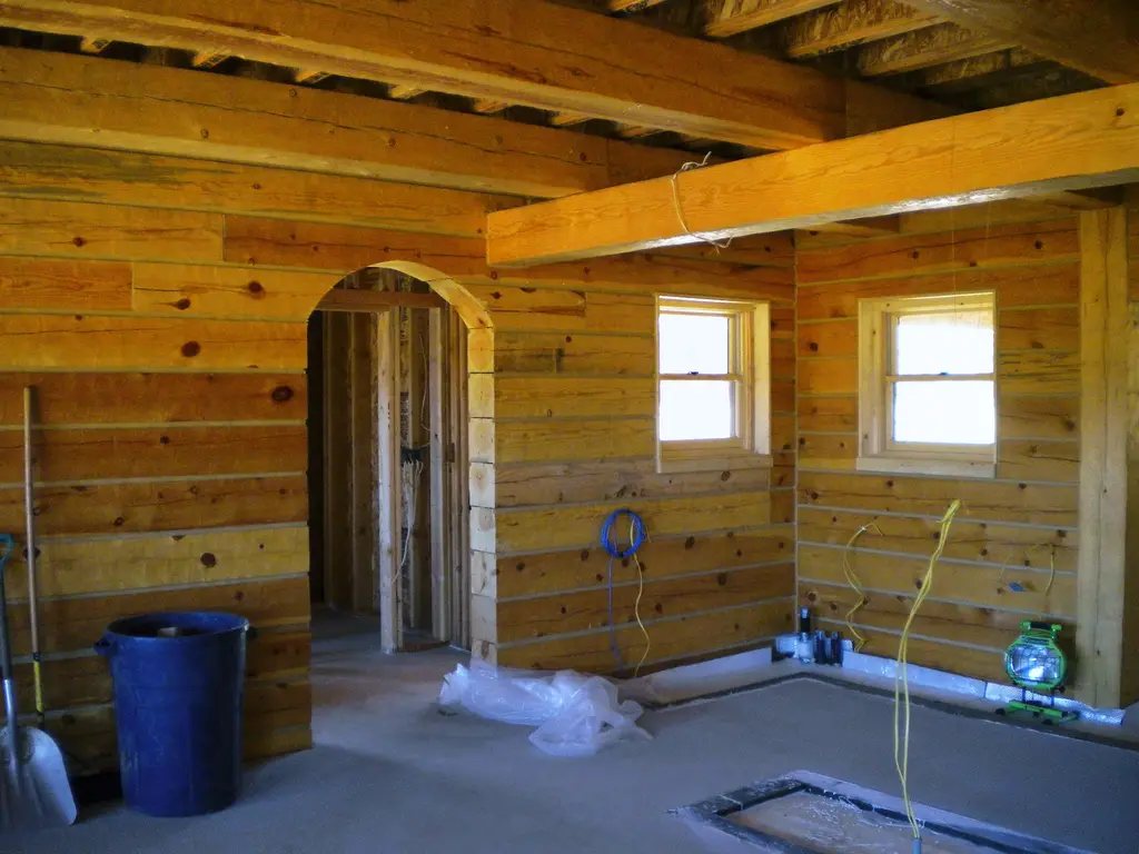 Log home