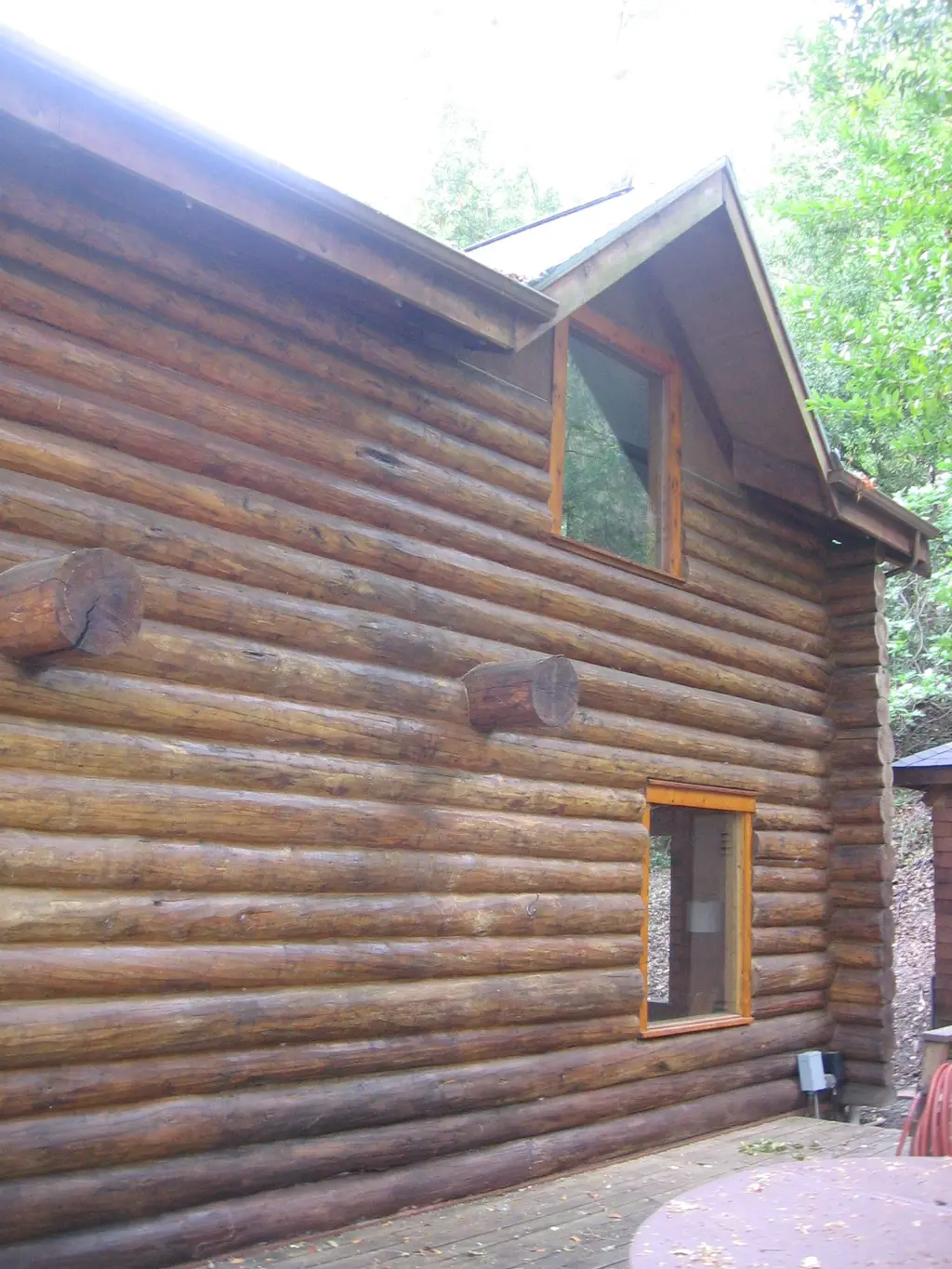Log home
